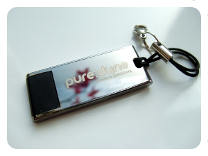puredyne usb with flower reflection